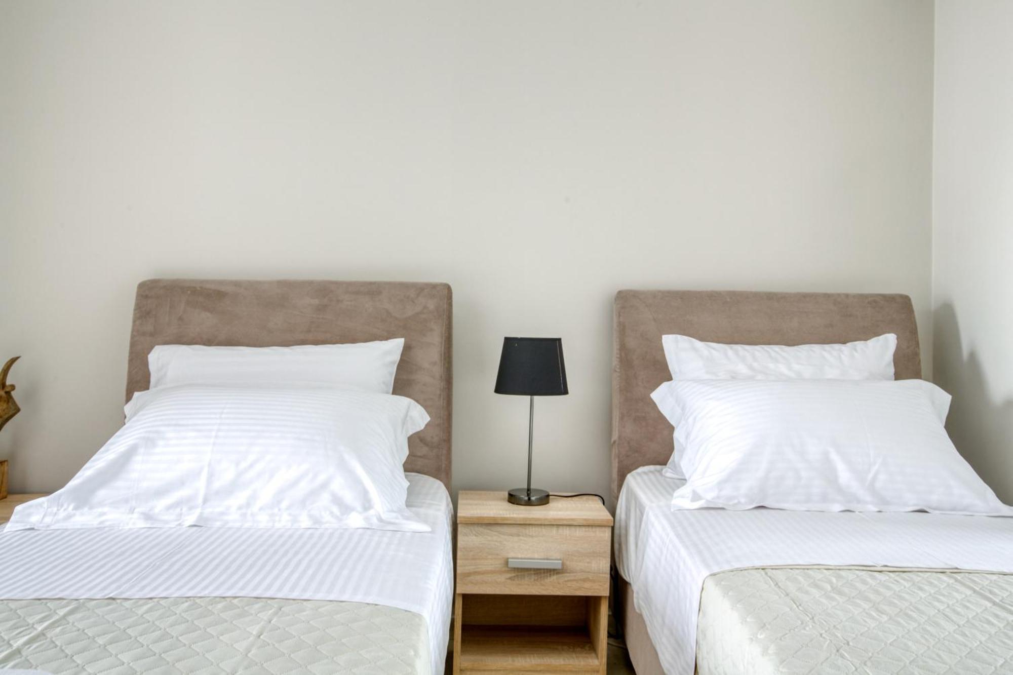 Avgi - Premium Acropolis View - Family Bedroom Αθήνα Εξωτερικό φωτογραφία